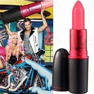 BATOM LADY GAGA NUMERO 03