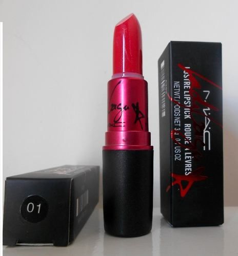BATOM LADY GAGA NUMERO 01